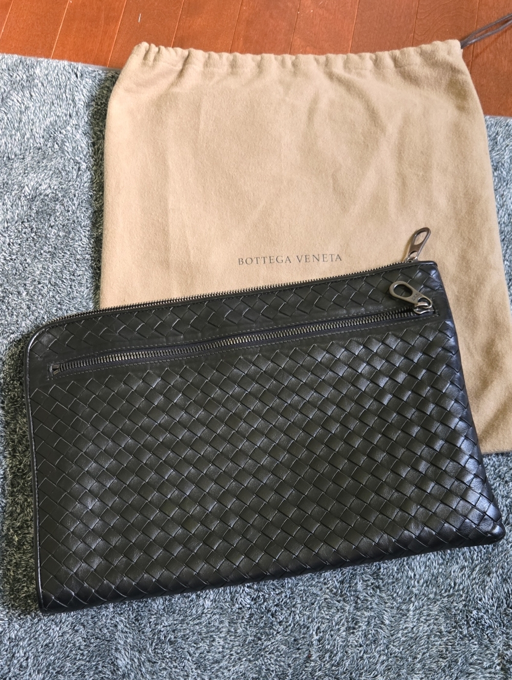 Bottega Veneta Black Intrecciato Leather Zip Pouch